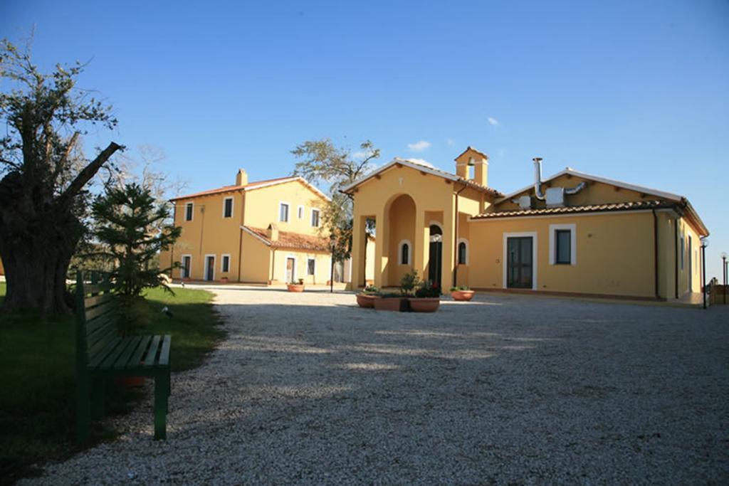 Agriturismo Toscanella Montebello Exteriér fotografie