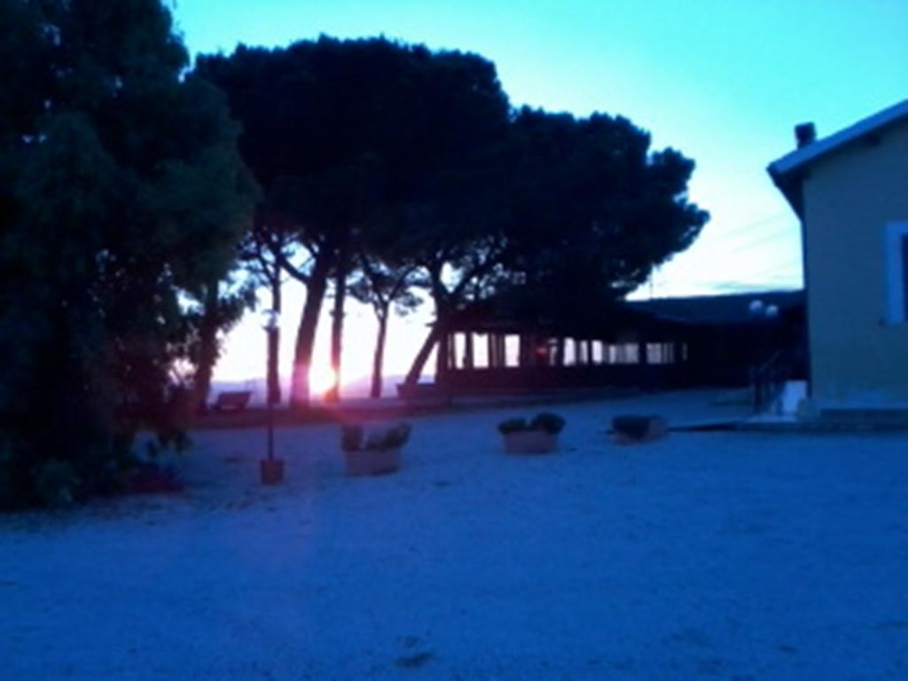 Agriturismo Toscanella Montebello Exteriér fotografie